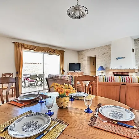 別荘 2 Bedroom Gorgeous In Saint-pierre-doleron