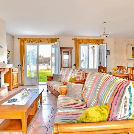 Holiday home 2 Bedroom Gorgeous In Saint-pierre-doleron